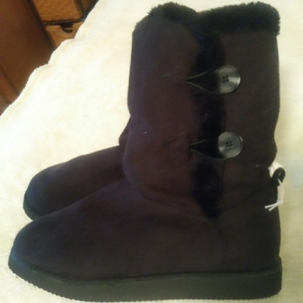 3/$45 NWT Old Navy Fur Lined Half Boot